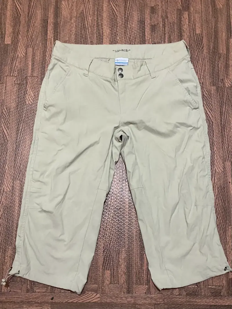 Pantalones cortos Columbia Omni-Shield beige - 1