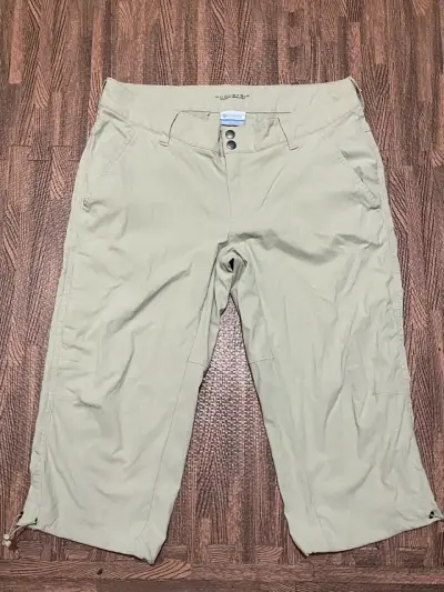 Pantalones cortos Columbia Omni-Shield beige - miniatura 1