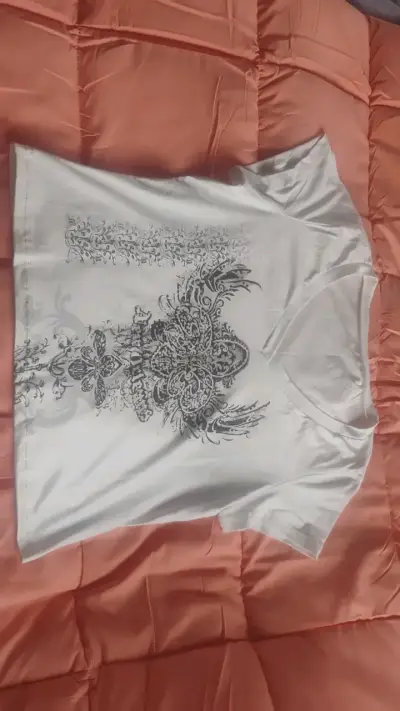 Polera blanca y2k - miniatura 1