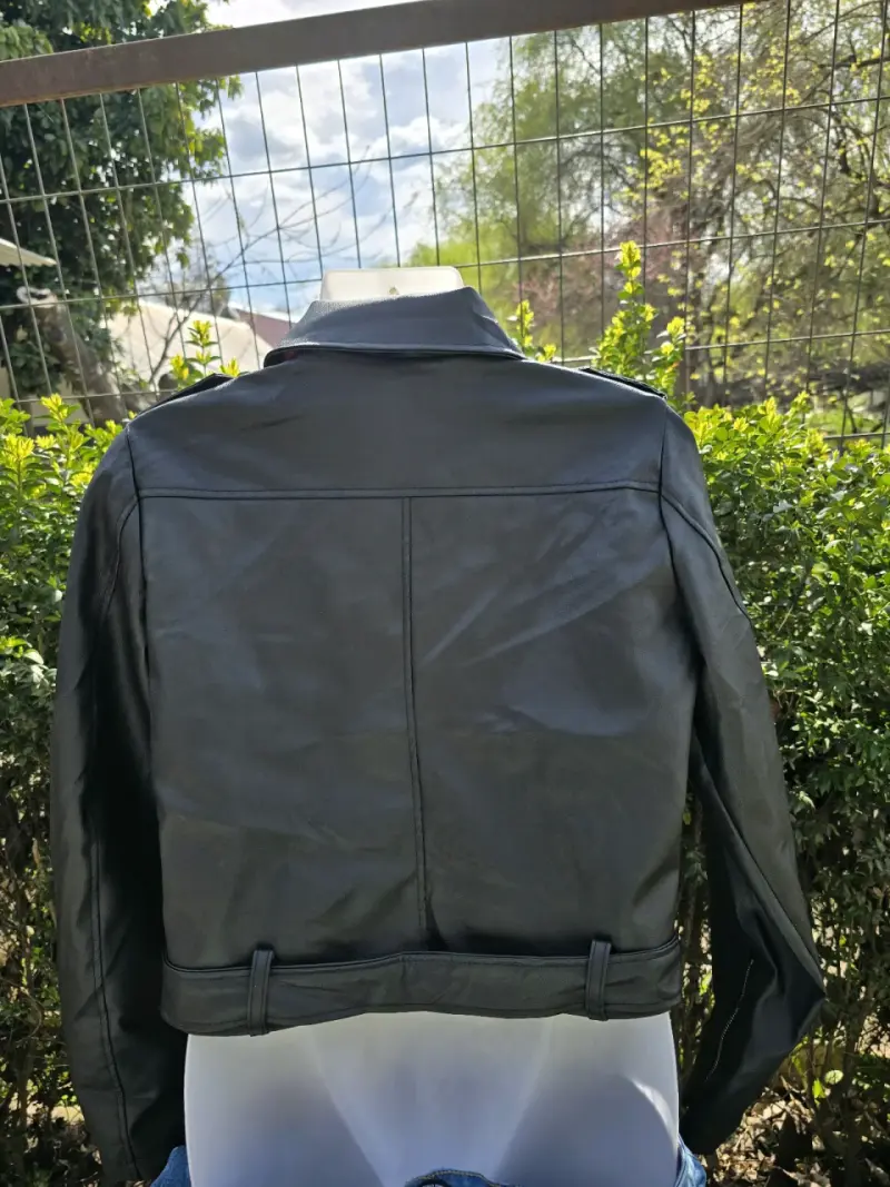 Chauqeta eco cuero - 2