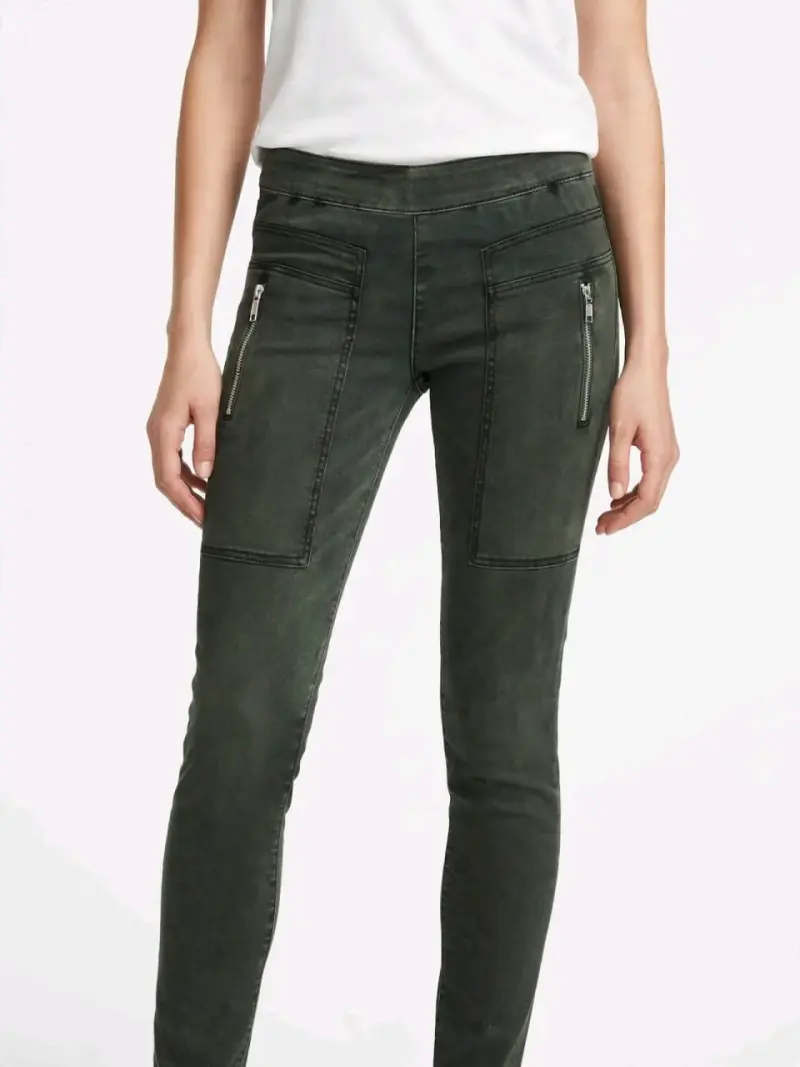 Pantalones ajustados negro con cremalleras