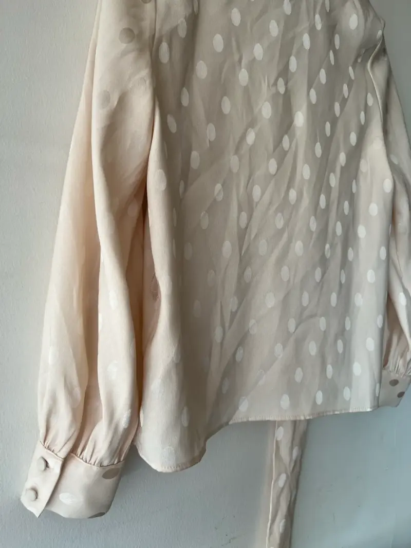 Blusa de seda beige con lunares Topshop - 6