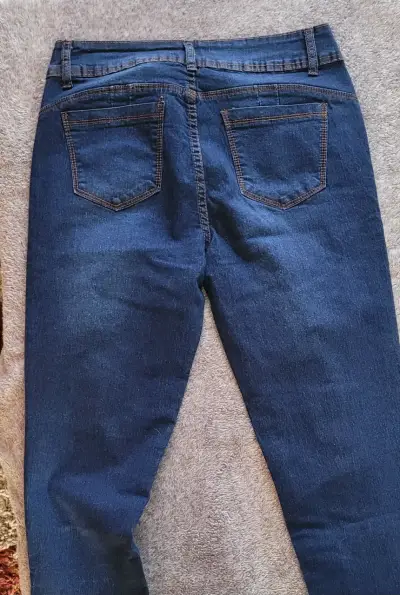 Jeans azul oscuro para mujer Azz - miniatura 2