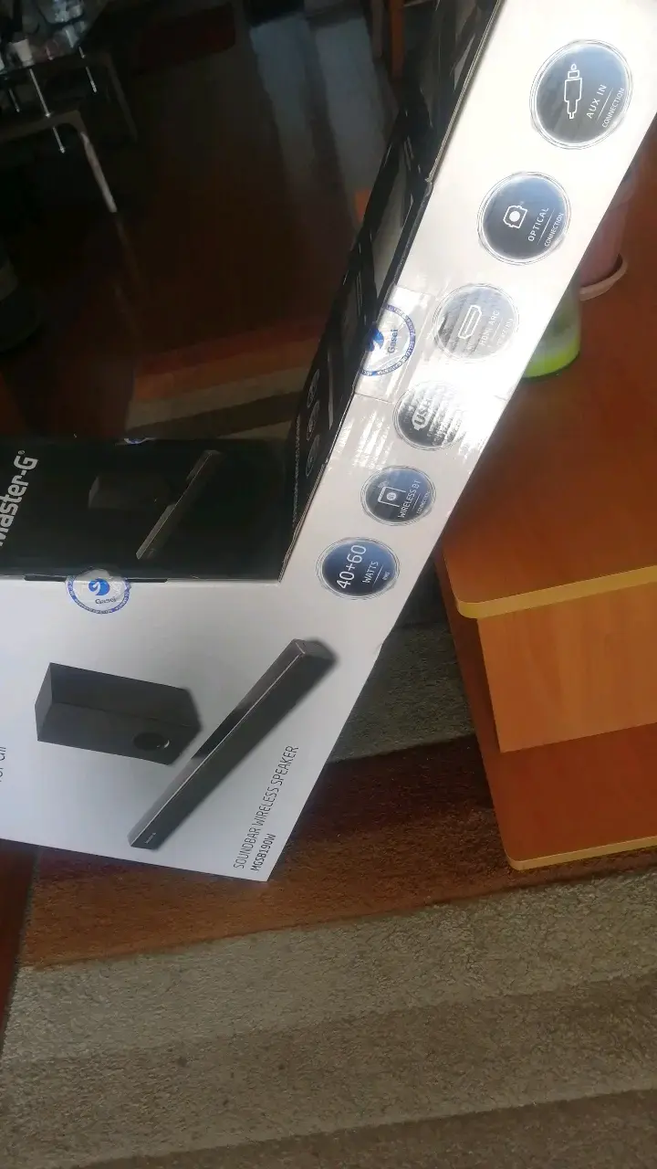 Barra de sonido inalámbrica Master-G 100W - 1
