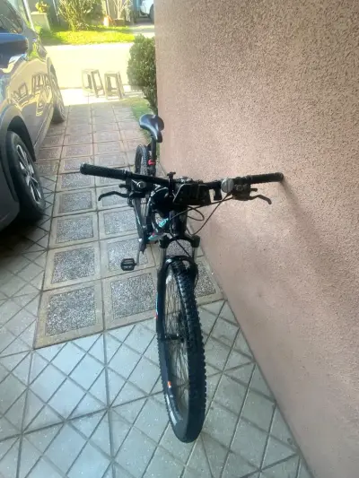 Bicicleta de Montaña Trek Negra y Azul - miniatura 1