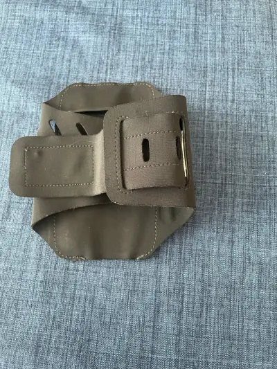 Brazalete Deportivo Adidas para Smartphone - miniatura 2