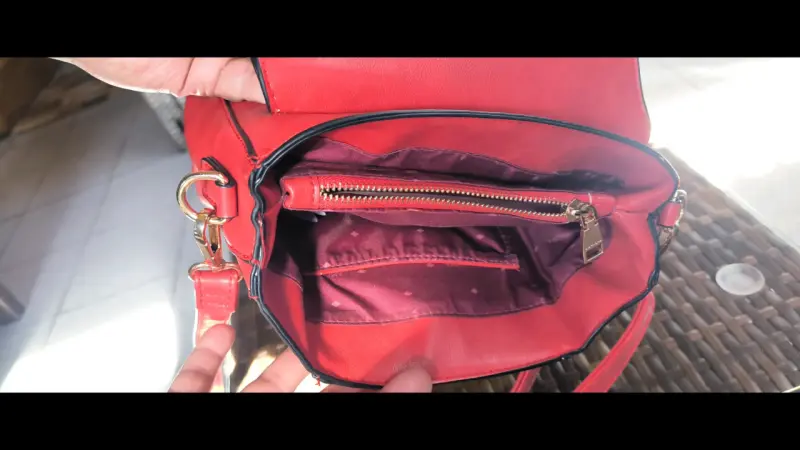 Cartera roja Amphora con correa ajustable - 2