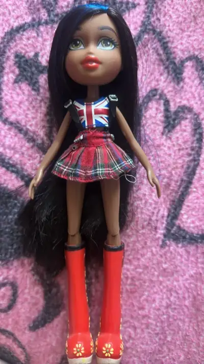 Muñeca Bratz Sasha - miniatura 1