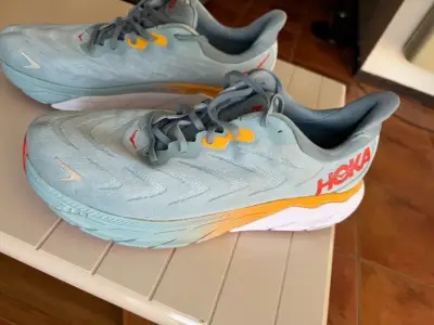Zapatillas running Hoka azul claro para hombre - miniatura 1