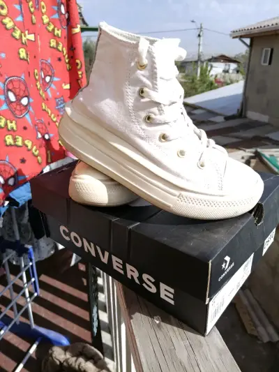 Zapatillas blancas de lona Converse para niños - miniatura 2