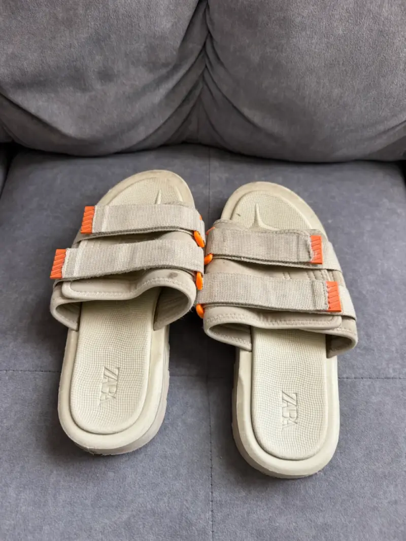 Sandalias beige con correas ajustables Zara - 2