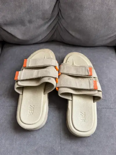 Sandalias beige con correas ajustables Zara - miniatura 2