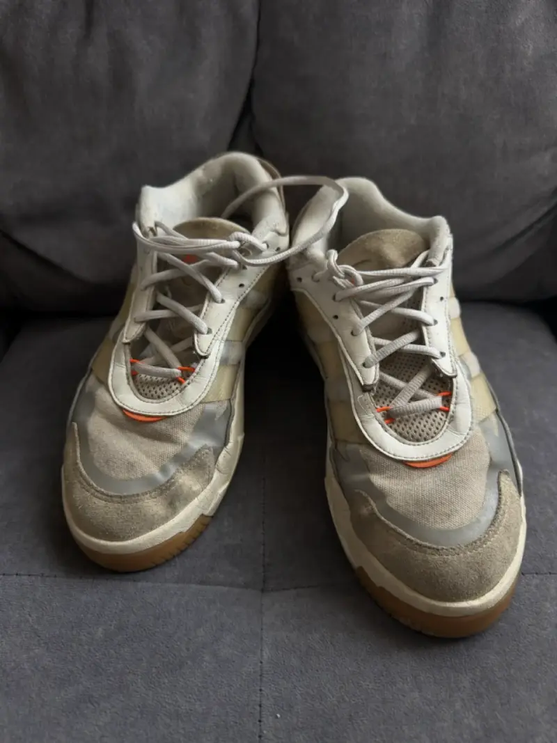 Zapatillas deportivas Adidas beige y naranjas - 3