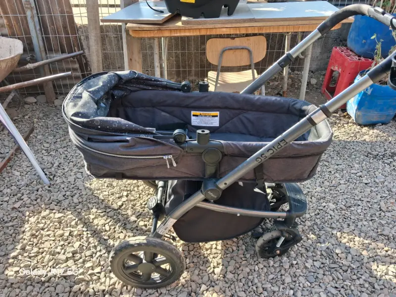 Coche de bebé Infanti epic 5g plegable gris - 9