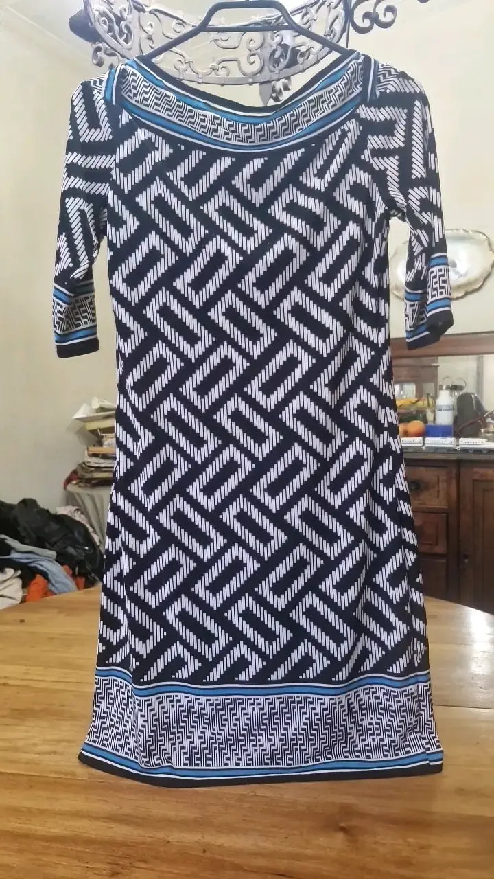 Vestido estampado geométrico blanco y negro - 2