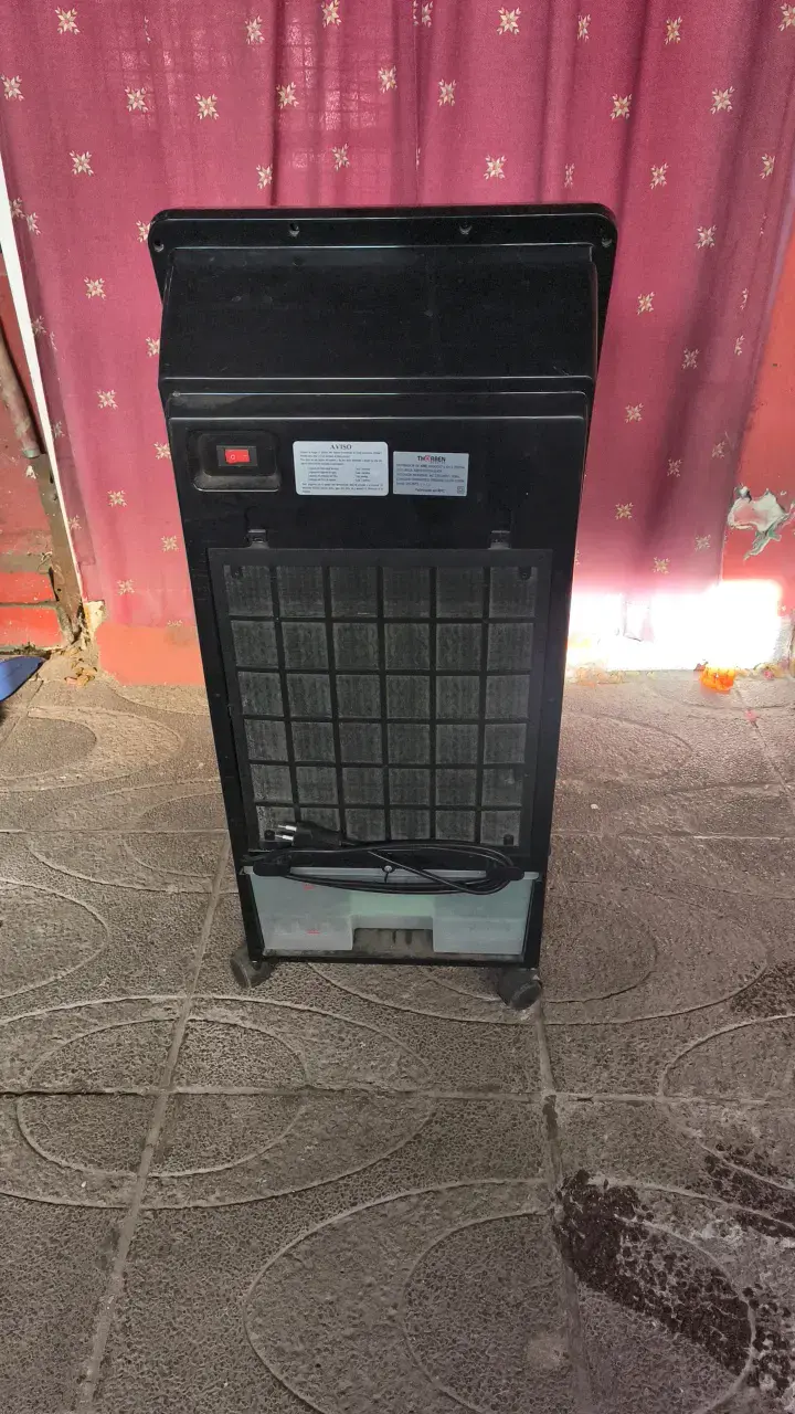 Enfriador de Aire Thorben Negro con Ruedas - 2