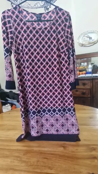 Vestido estampado geométrico En Focus Studio - miniatura 1