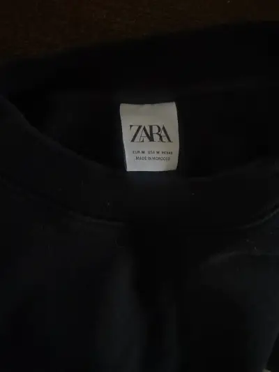 Polerón negro estampado Zara - miniatura 3