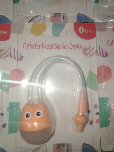 Aspirador nasal para bebés con diseño de búho - miniatura 3