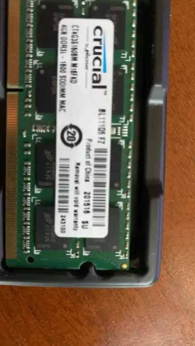 Memoria RAM Crucial 4GB DDR3L 1600 SODIMM - miniatura 1