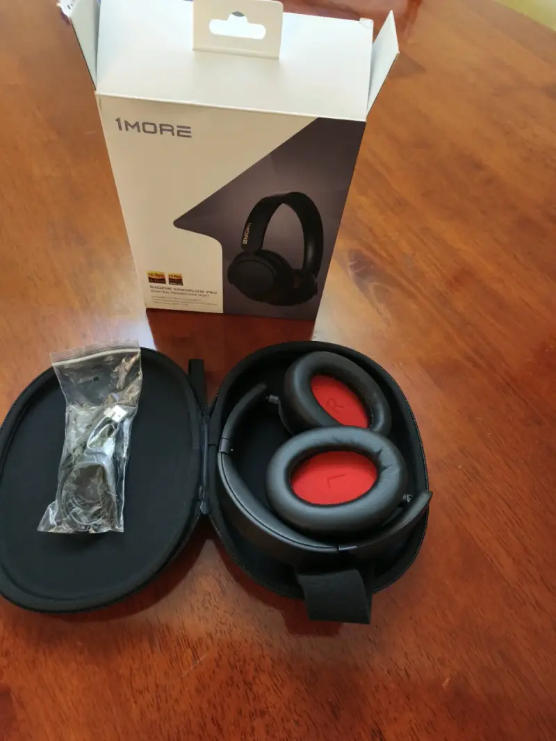 Audífonos Over-Ear 1MORE Sonoflow Pro con Cancelación de Ruido - 2