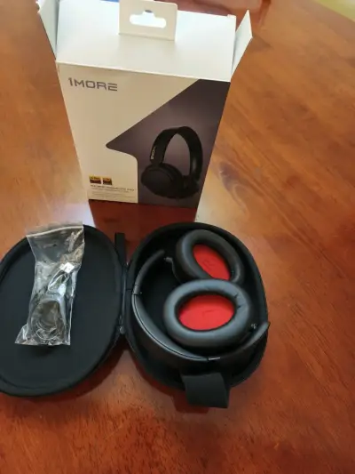 Audífonos Over-Ear 1MORE Sonoflow Pro con Cancelación de Ruido - miniatura 5