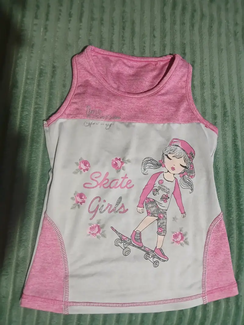 Vestido infantil con diseño de flor y falda tutú - 1