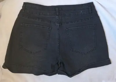 Shorts de mezclilla negros Mujer - miniatura 2