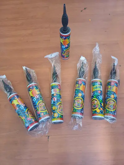 Set de bombas de confeti para fiestas - miniatura 1