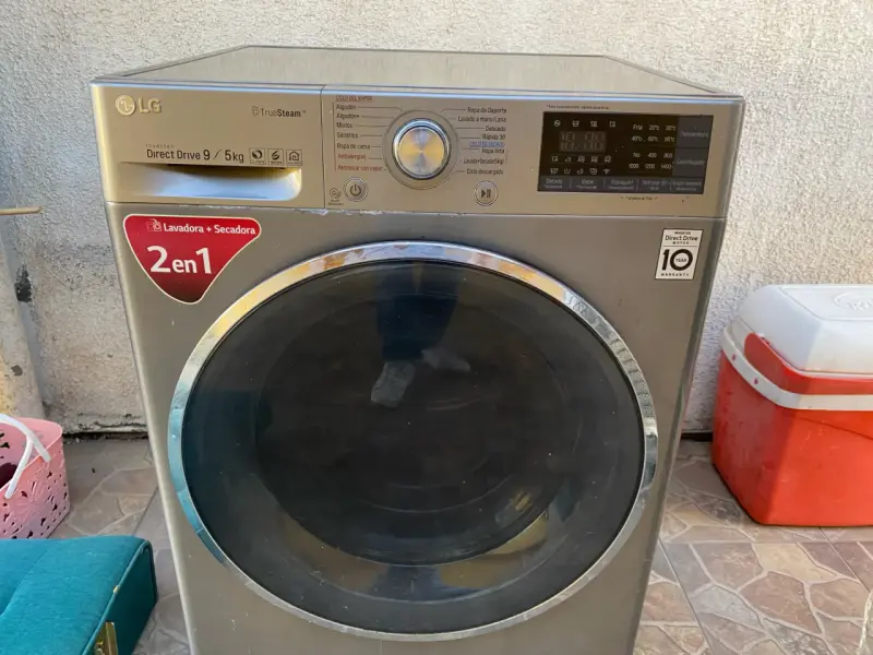 Lavadora Secadora LG Inverter 9/5kg - 1