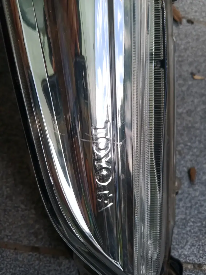 Faro delantero derecho para Toyota Yaris - 2
