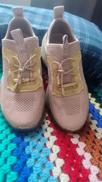 Zapatillas deportivas Steve Madden rosadas - miniatura 4