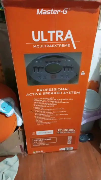 Parlante Activo Master-G Ultra MGULTRAEXTREME 12" - miniatura 1