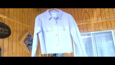 Chaqueta de mezclilla lila Freedom para mujer - miniatura 2