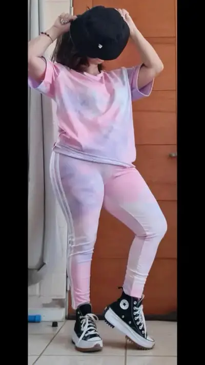 Conjunto deportivo tie-dye para mujer - miniatura 3