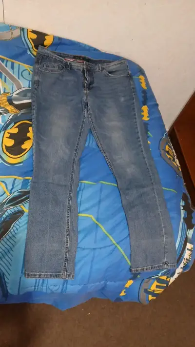 Jeans azul claro para hombre talla 46 - miniatura 1