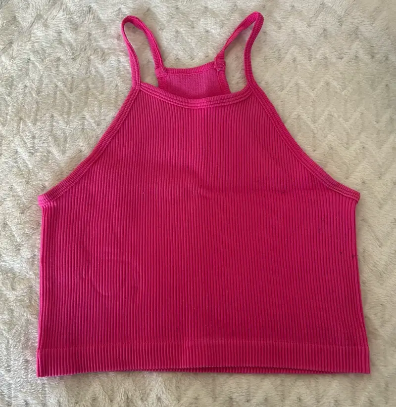 Top corto de tirantes fucsia para mujer - 1