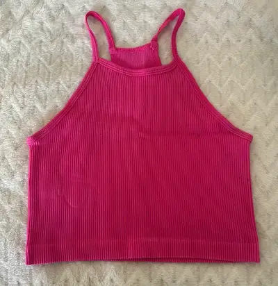 Top corto de tirantes fucsia para mujer - miniatura 1