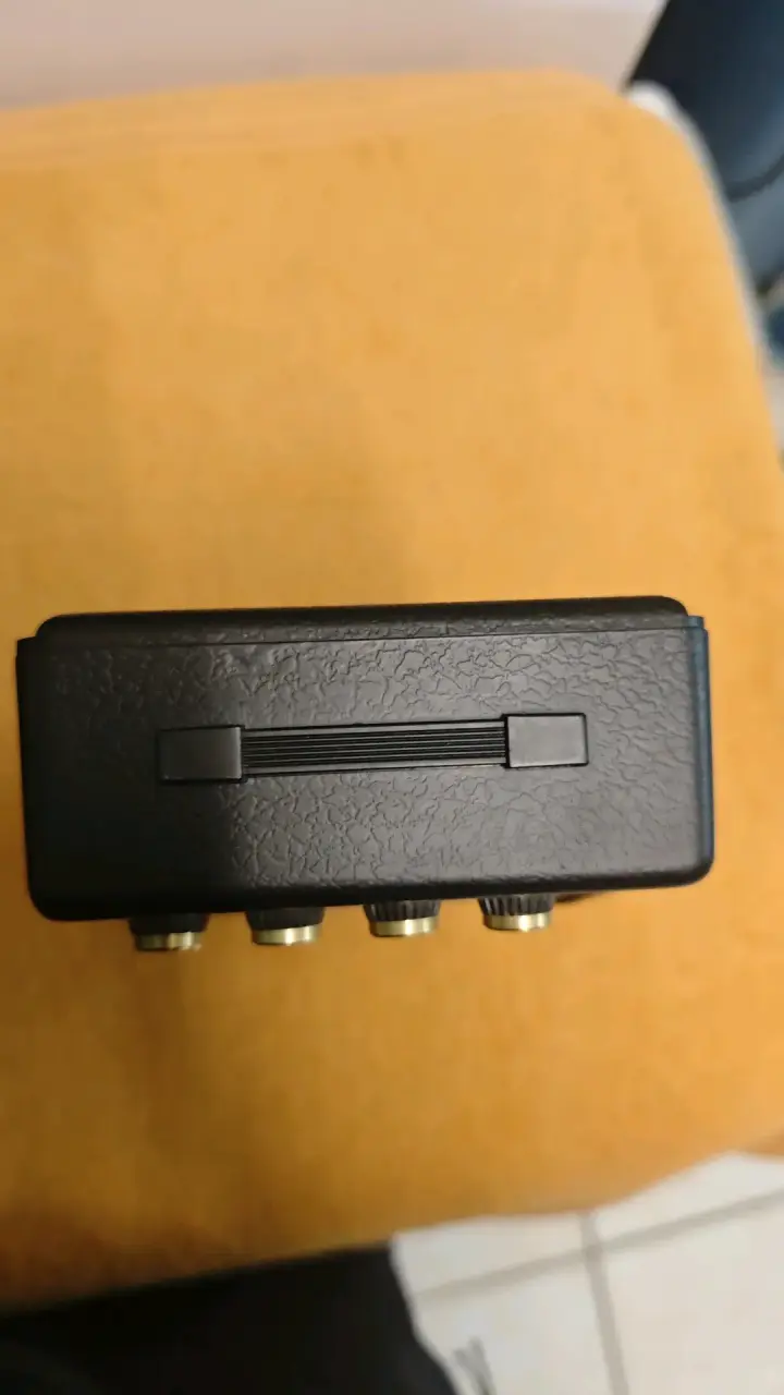 Mini amplificador Marshall portátil - 5