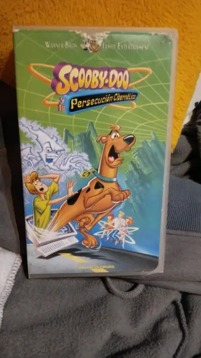 VHS Scooby-Doo y la Persecución Cibernética en Español - miniatura 1