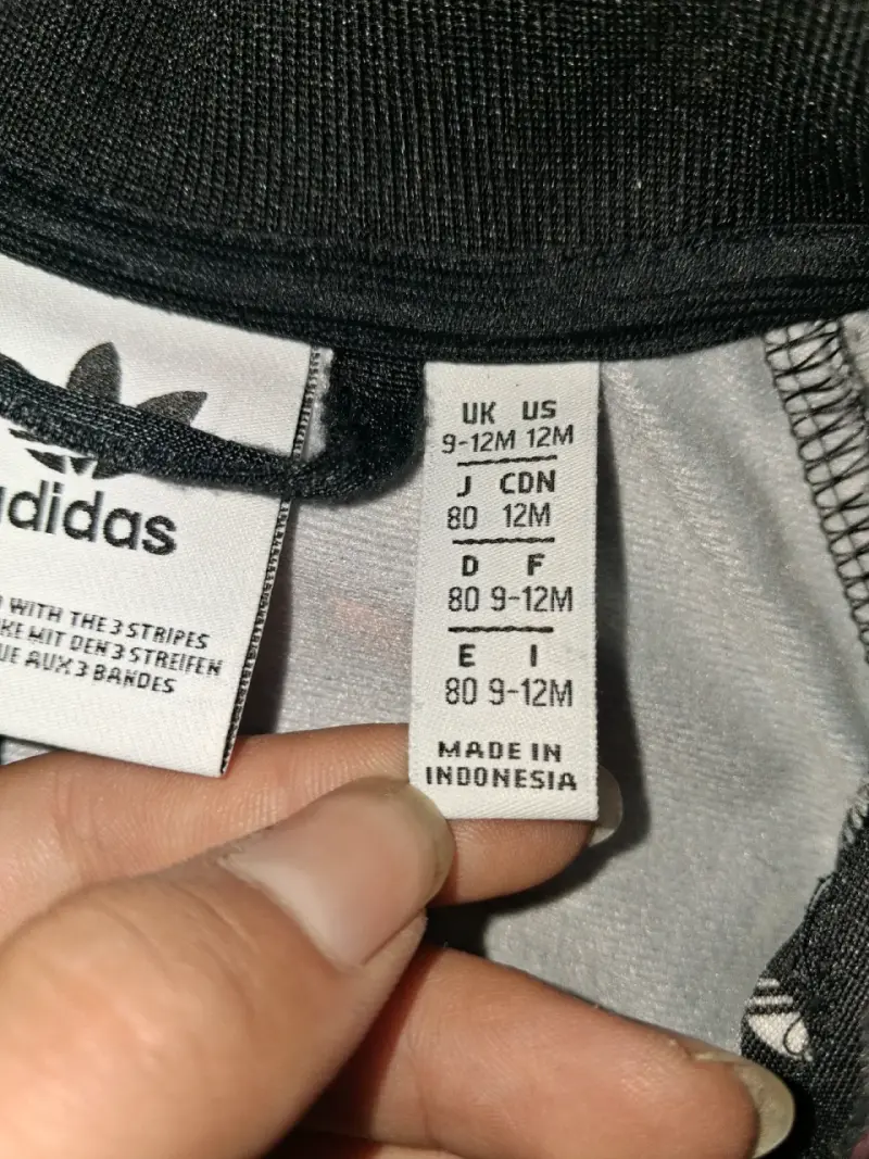 Conjunto deportivo infantil Adidas estampado - 2