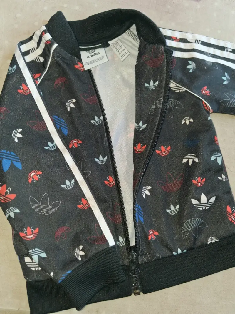 Conjunto deportivo infantil Adidas estampado - 3