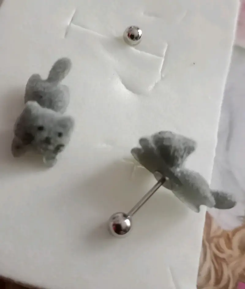 Aros con diseño de gato gris - 3
