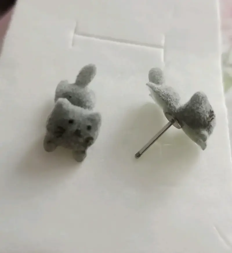 Aros con diseño de gato gris - 4
