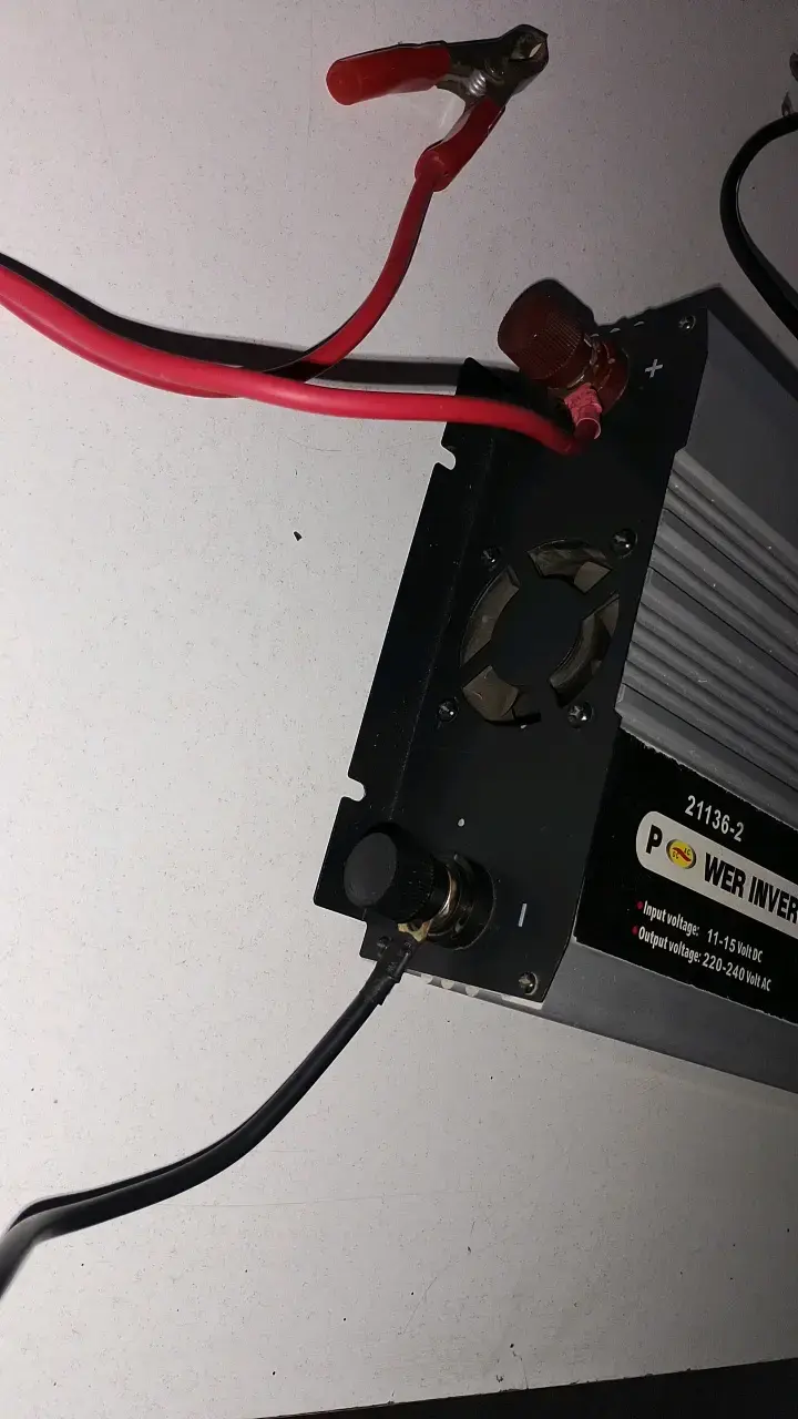 Inversor de Potencia L.A. Power 1000W 12V a 220V - 2