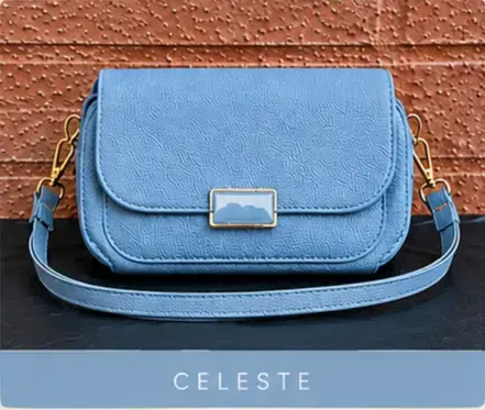 Cartera cruzada azul celeste elegante