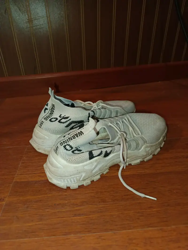 Lote de Zapatillas Variadas para mujer - 4