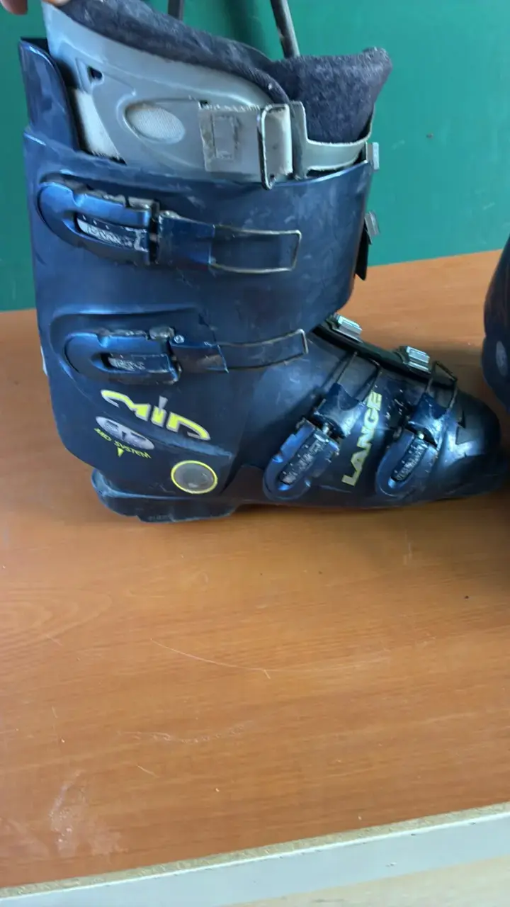 Botas de esquí Lange talla 43,5 en buen estad - 6