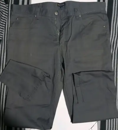 Pantalones de hombre Potros en varios colores - miniatura 3