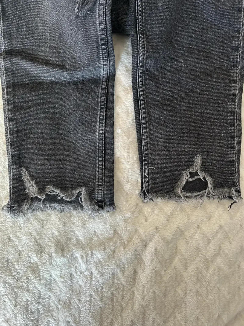 Jeans negros desgastados para mujer Zara - 3